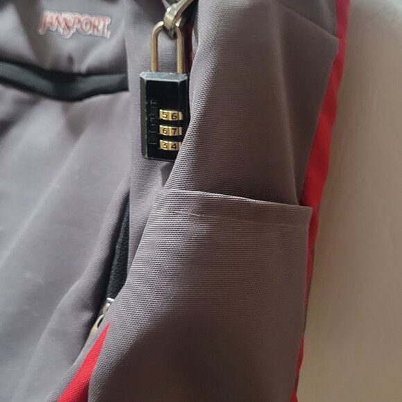 Jan Sport Messenger Computer bag w/padding. Color:Gray/Red - Picture 12 of 14